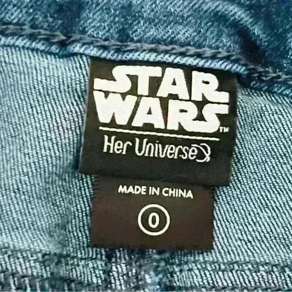Star Wars Her Universe Flare Bell Bottom Jeans Womens Size 0 New Rainbow Falcon - Picture 5 of 6